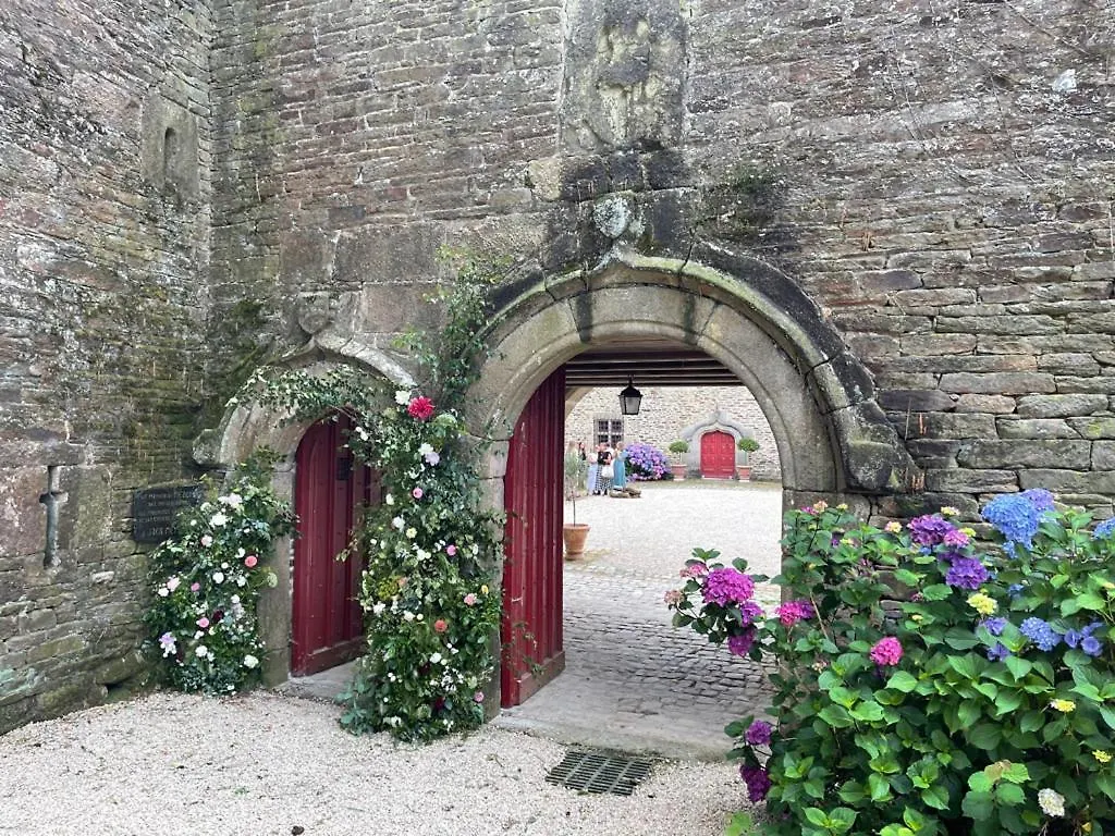 Villa Manoir De Mezedern Plougonven 0*,